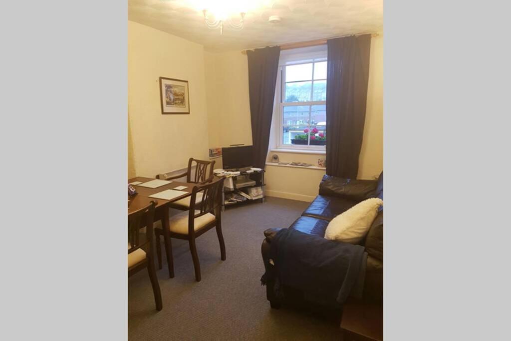 Porthmadog Harbour Town - High Street Apartment. Екстериор снимка
