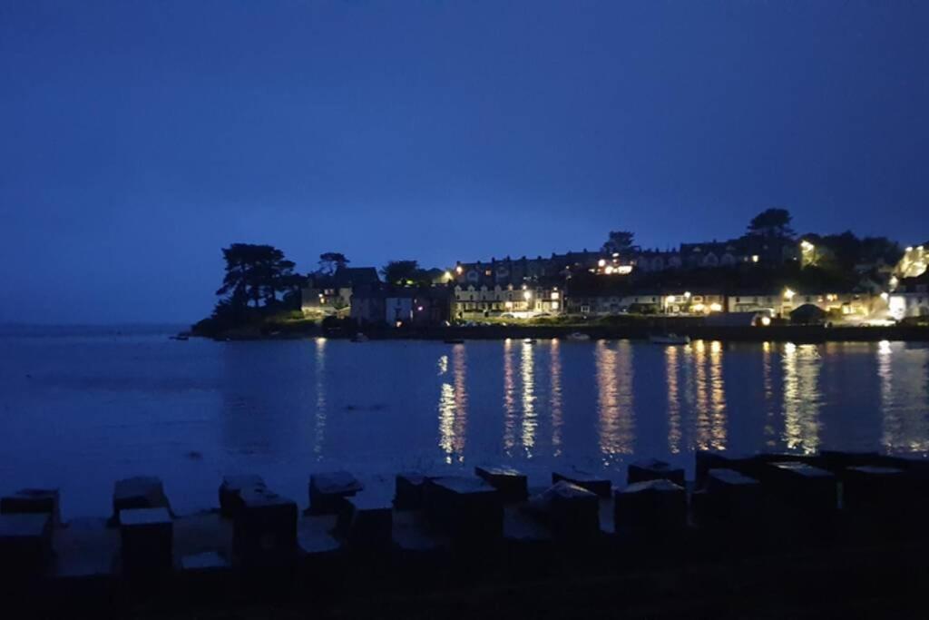 Porthmadog Harbour Town - High Street Apartment. Екстериор снимка