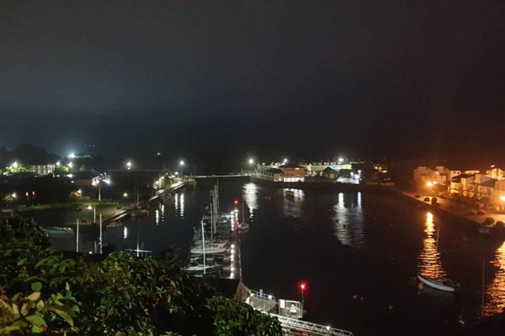 Porthmadog Harbour Town - High Street Apartment. Екстериор снимка